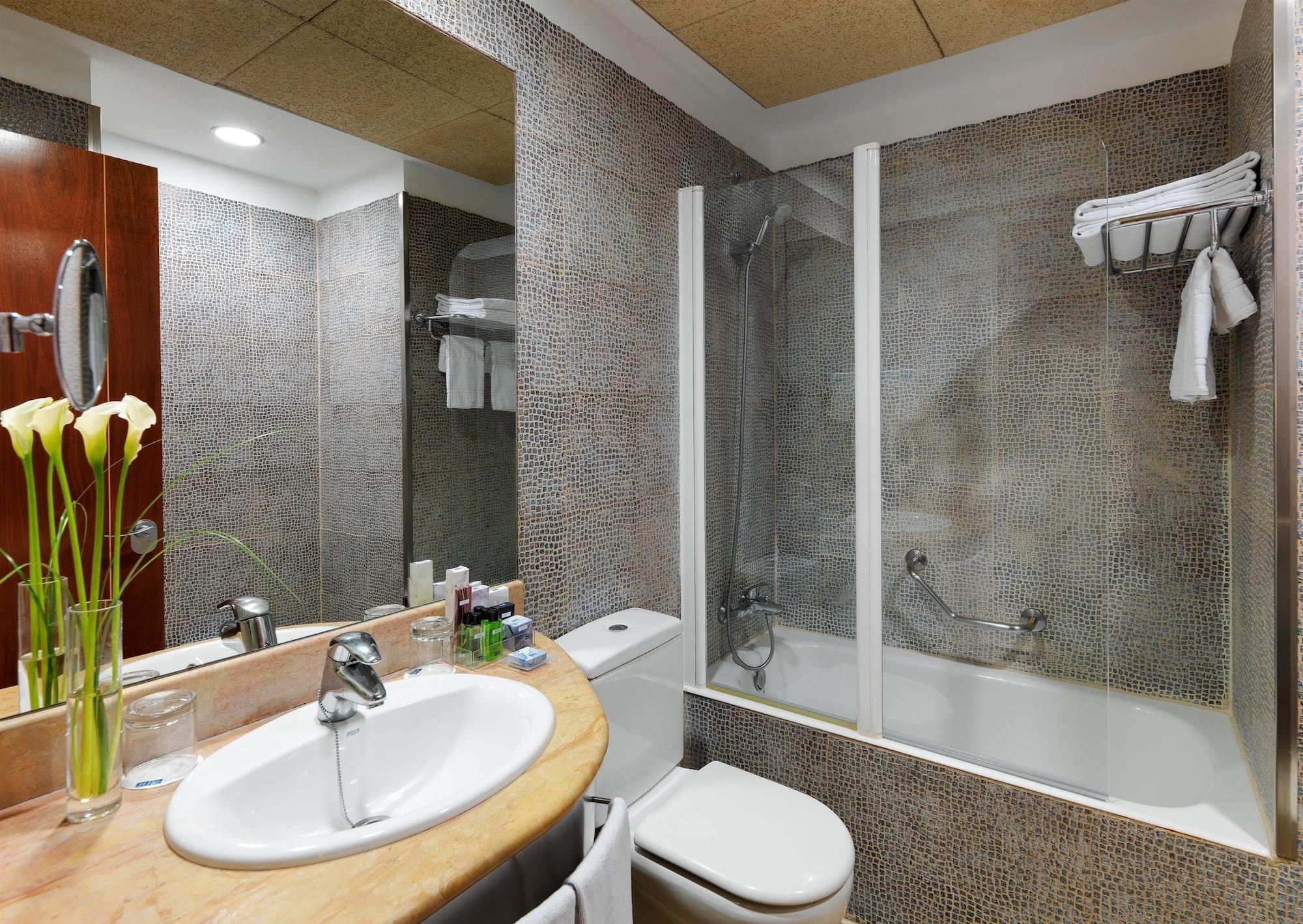H10 Raco Del Pi Otel Barselona Dış mekan fotoğraf