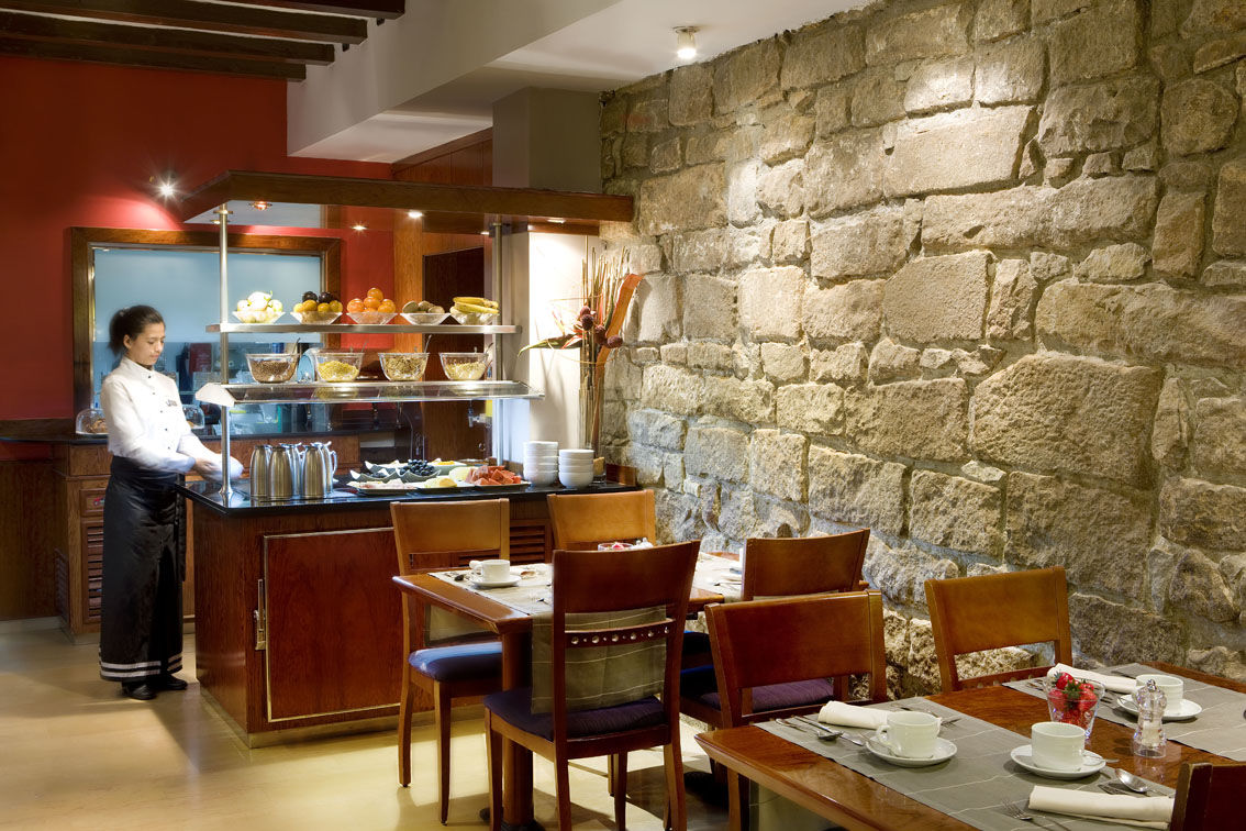 H10 Raco Del Pi Otel Barselona Restoran fotoğraf